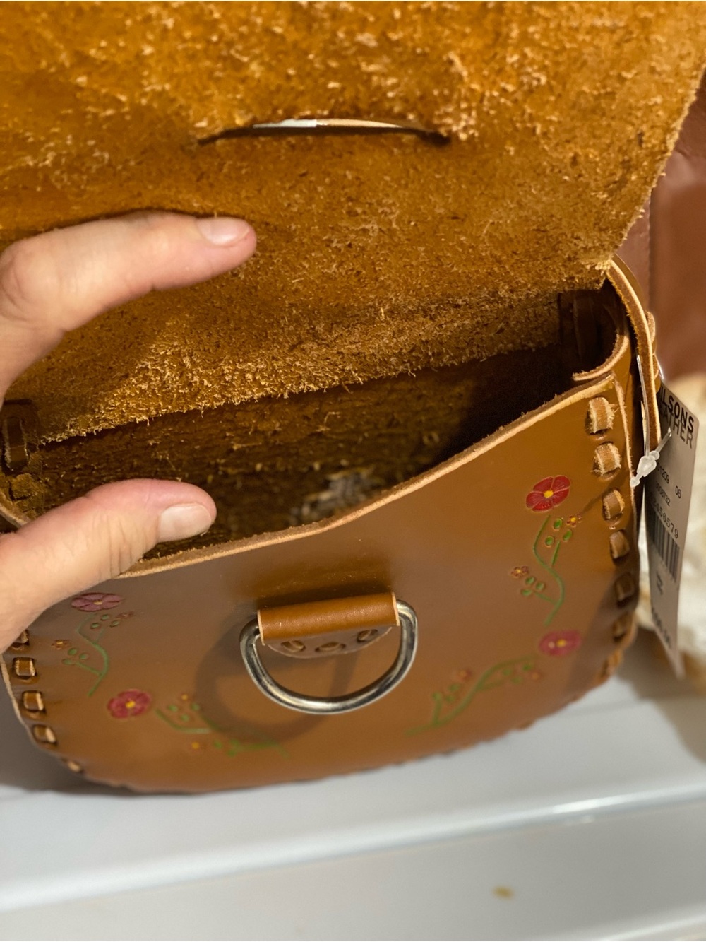 Vintage Wilson Hand-Painted Tan Leather Crossbody Bag with tooled Floral Detail - Picture 2 of 4